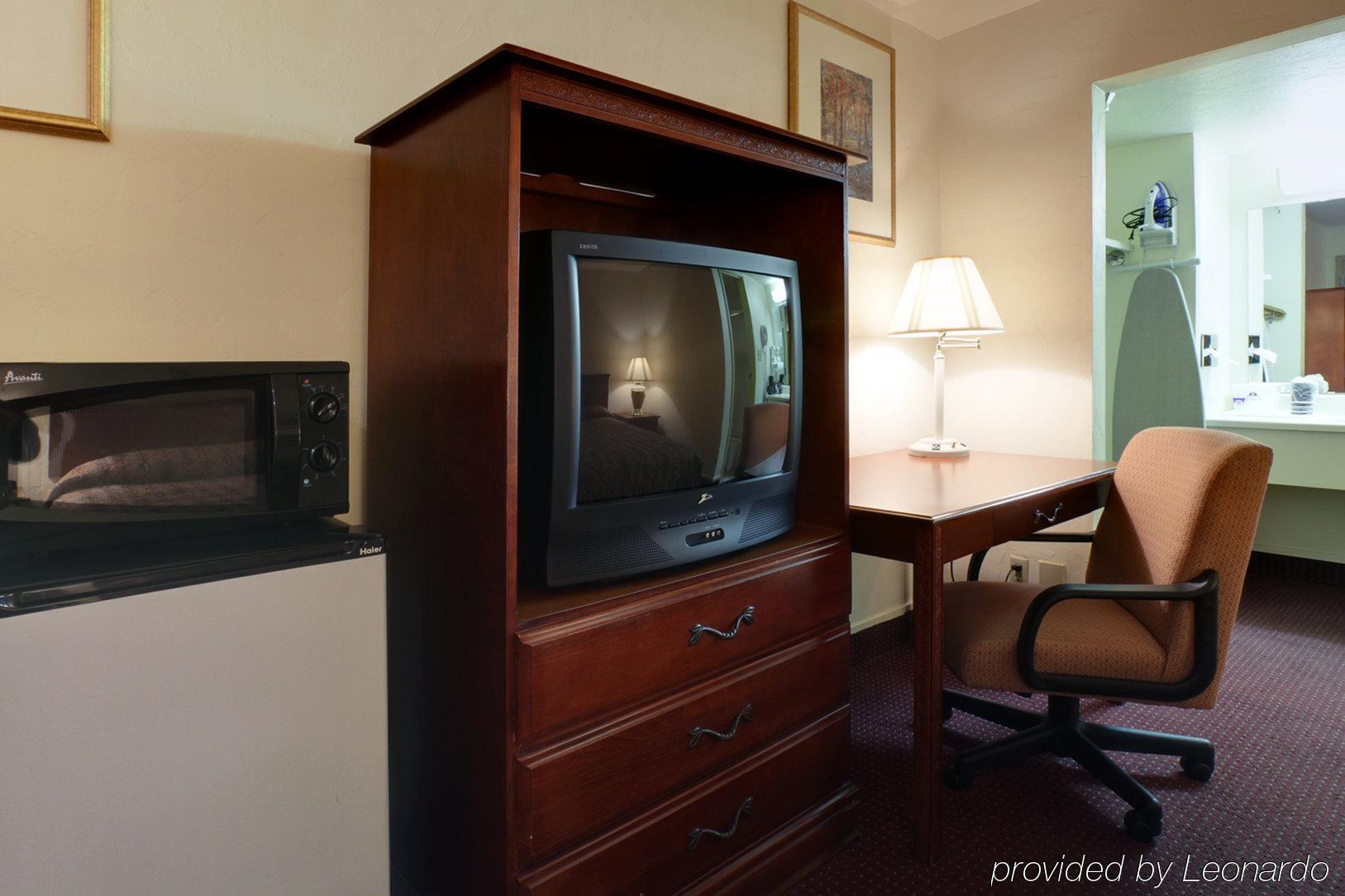 Americas Best Value Inn Oklahoma City South Bagian luar foto