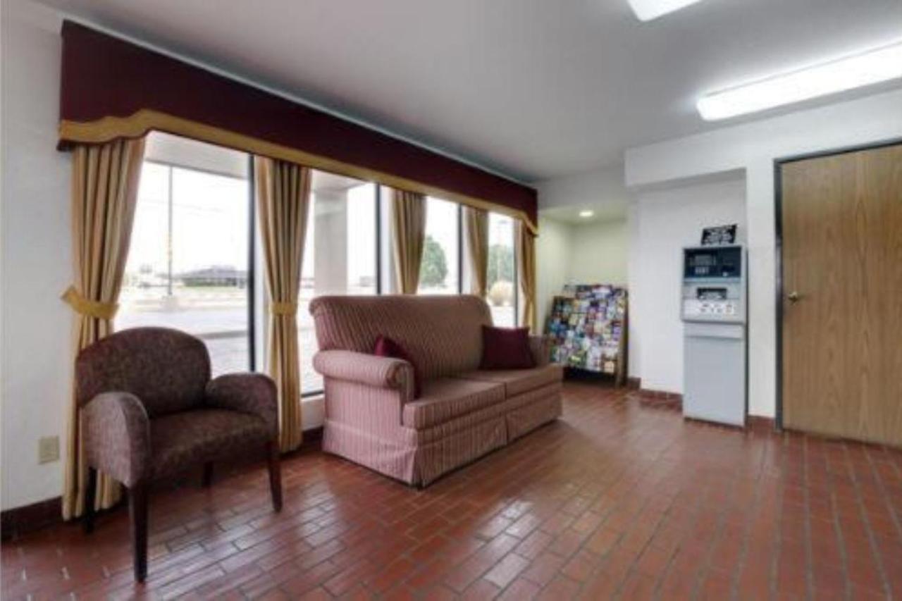 Americas Best Value Inn Oklahoma City South Bagian luar foto